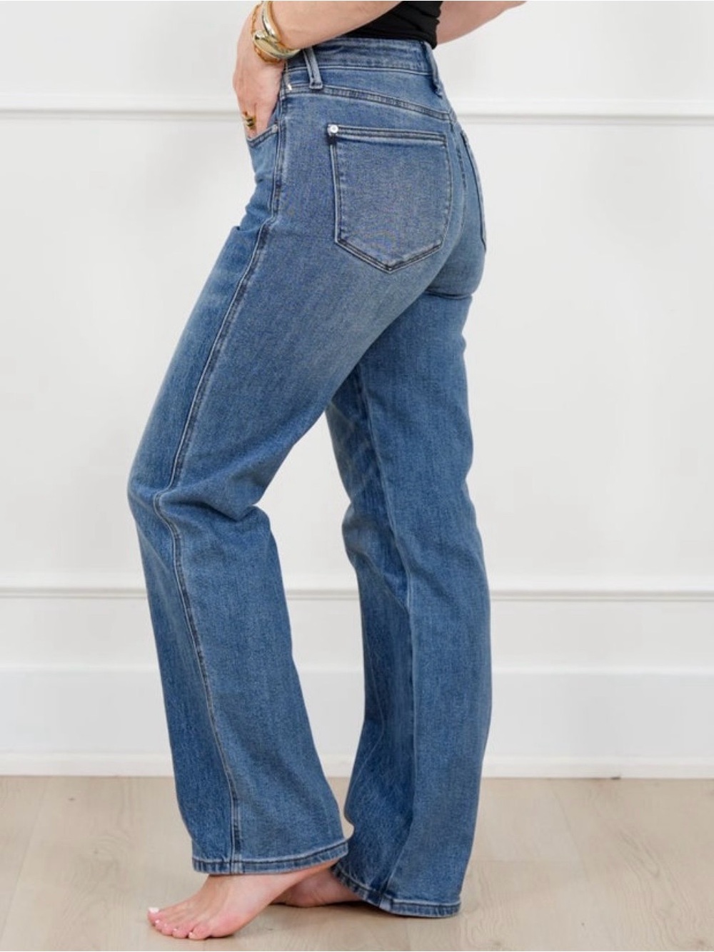 Judy Blue Mid-Rise Med Wash Button-Fly Rigid Magic Slim Straight Leg Jeans - Picture 6 of 13